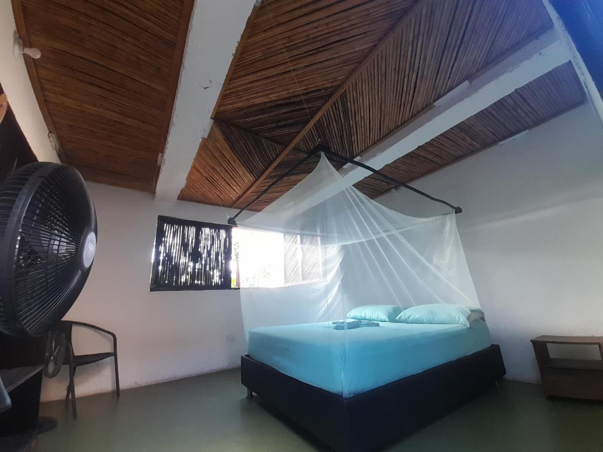 Hostel Kaluta Palomino Zewnętrze zdjęcie