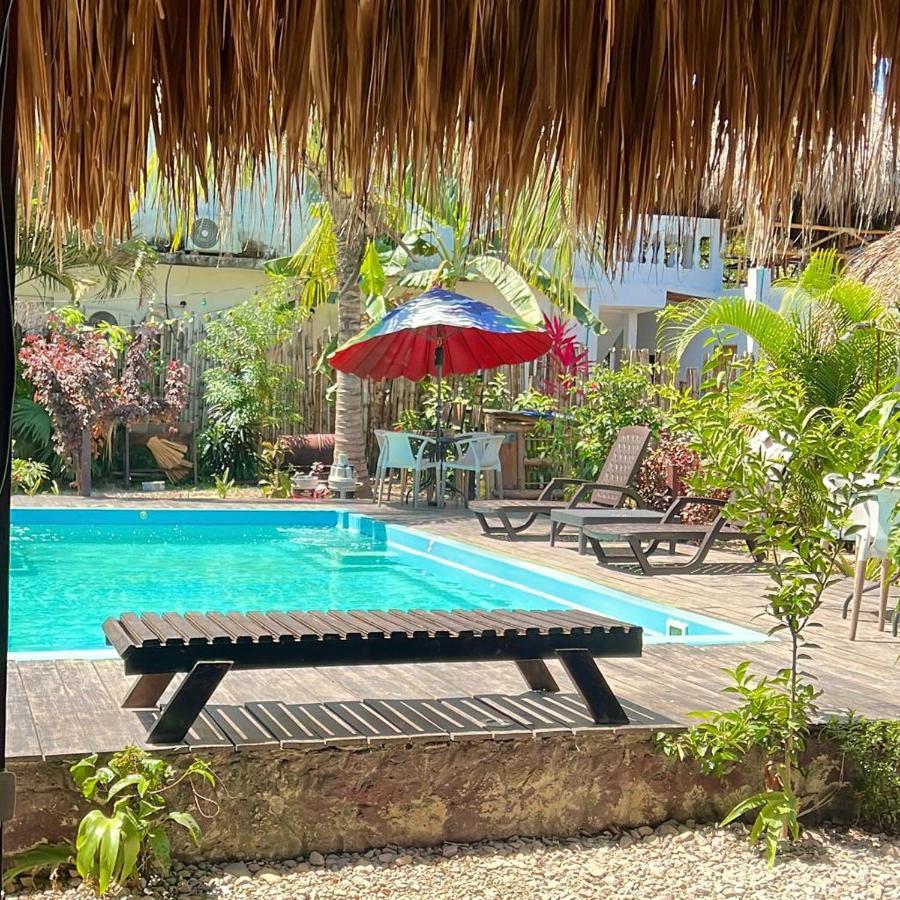 Hostel Kaluta Palomino Zewnętrze zdjęcie