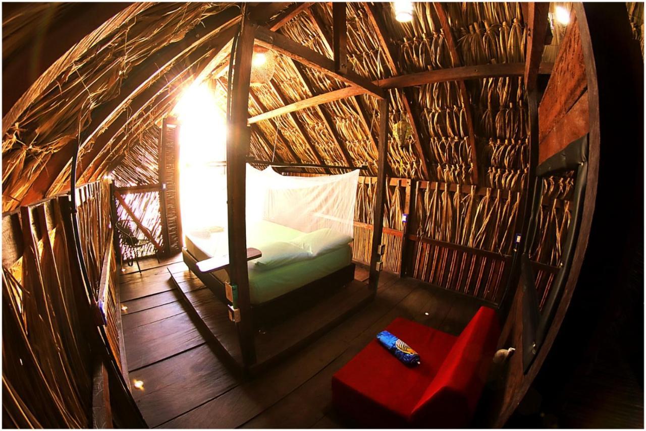 Hostel Kaluta Palomino Zewnętrze zdjęcie